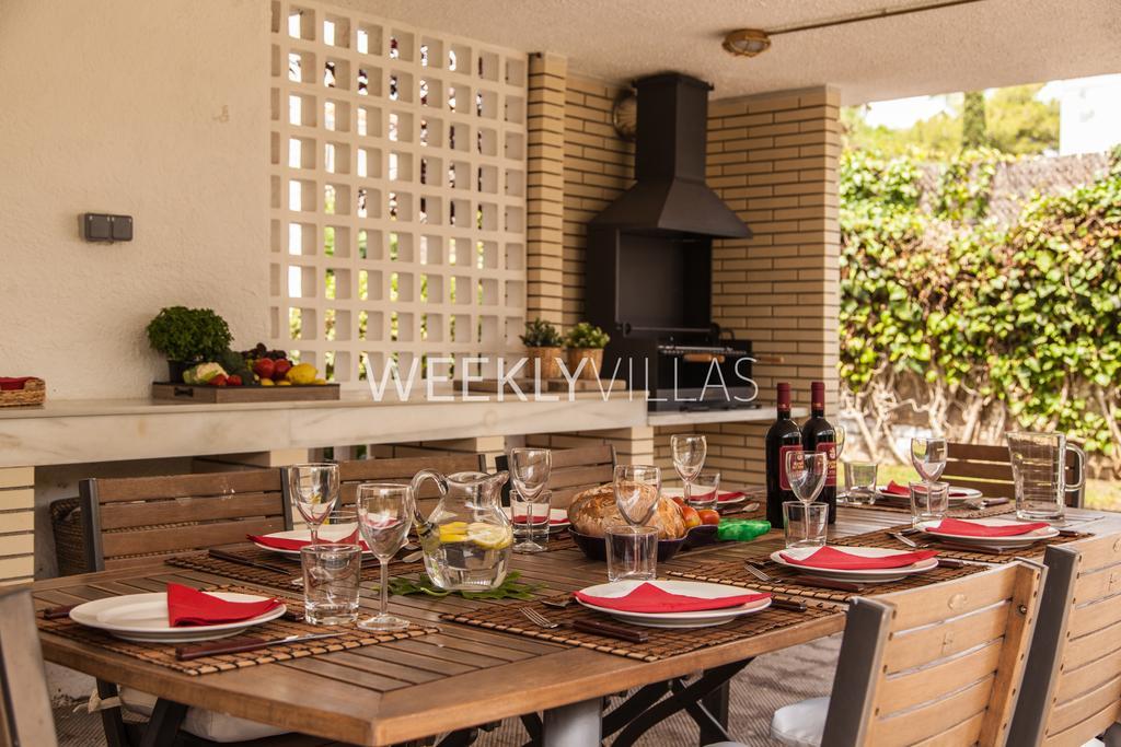 Villa Sitges Tupinetti Beach At 1 Min Walk Amaizing Garden And View Center Sitges 5 Minutes Walk Exterior foto